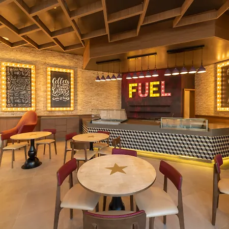 Planet Hollywood Cancun By Royalton, An Autograph Collection All-Inclusive Resort (Adults Only)-2